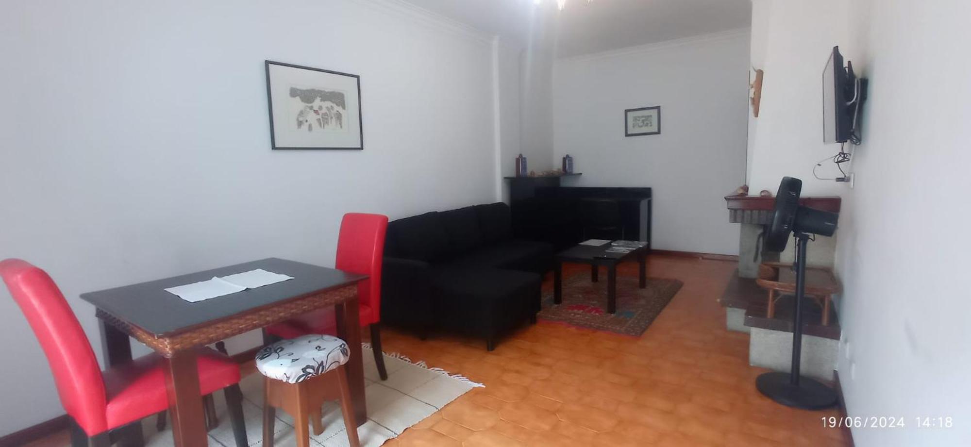 Alojamentos Turismo E Negocios Apartment
